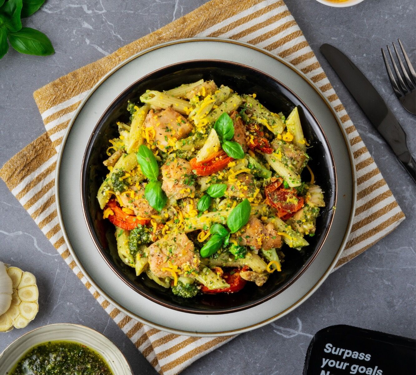 Pasta Pesto - Kip [BULK]