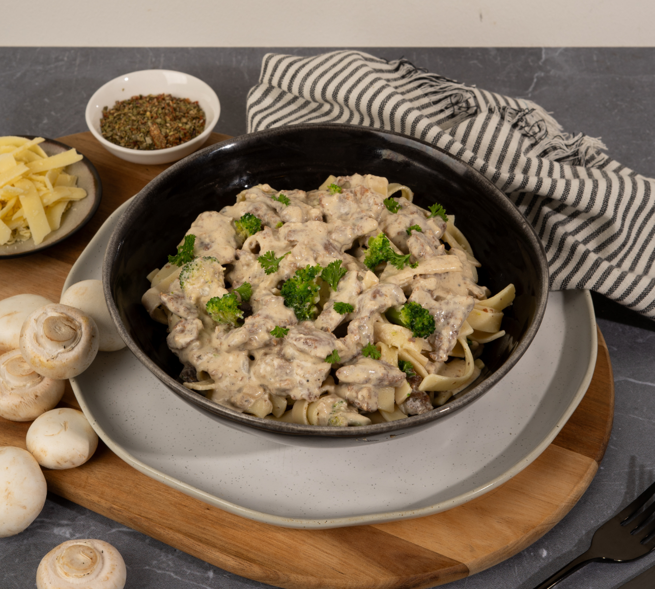 Creamy Mushroom Pasta [BULK]